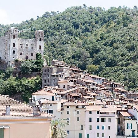 Dussaiga - Camera Del Fiordaliso Dolceacqua Exterior photo